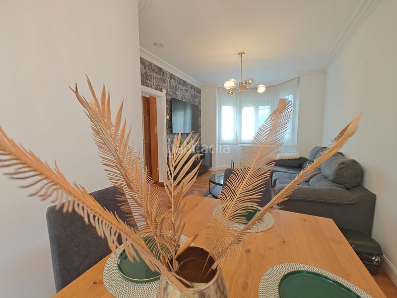Foto 0a71b4dc-97c8-4d8c-9495-6598b40006ba. Casa adossada amb calefacció aparcament a Arabella Bilbao