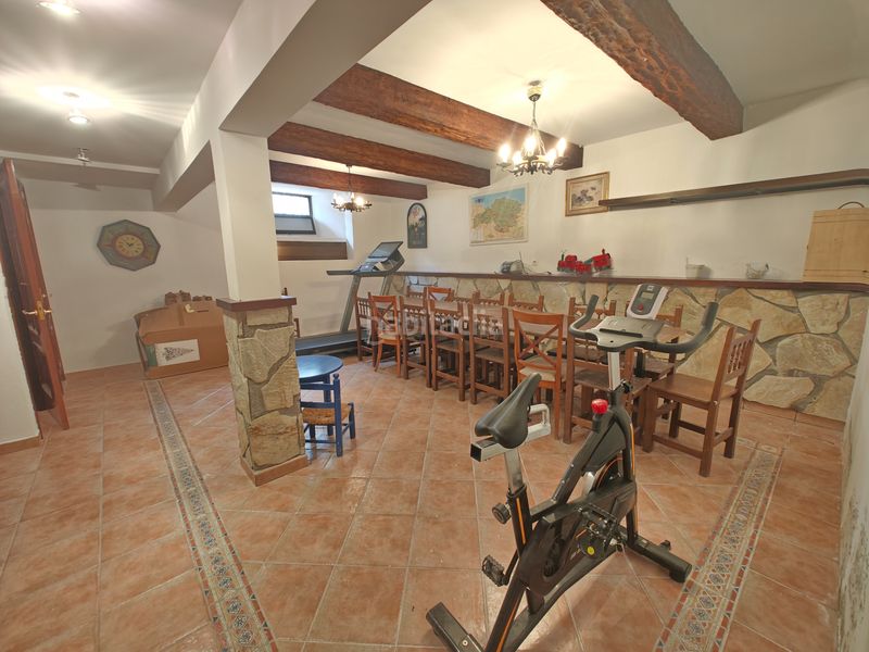 Foto 18222ecb-5992-4b45-9e5b-47e8cd359c23. Casa adossada amb calefacció aparcament a Arabella Bilbao