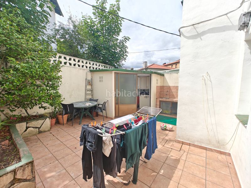 Foto 3e8cf82a-aa7e-481b-a307-a49450b394e4. Casa adossada amb calefacció aparcament a Arabella Bilbao