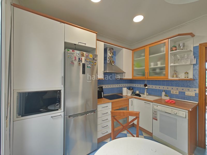 Foto b3b12fb5-7ea2-45c8-a078-8739bb8ee169. Casa adossada amb calefacció aparcament a Arabella Bilbao