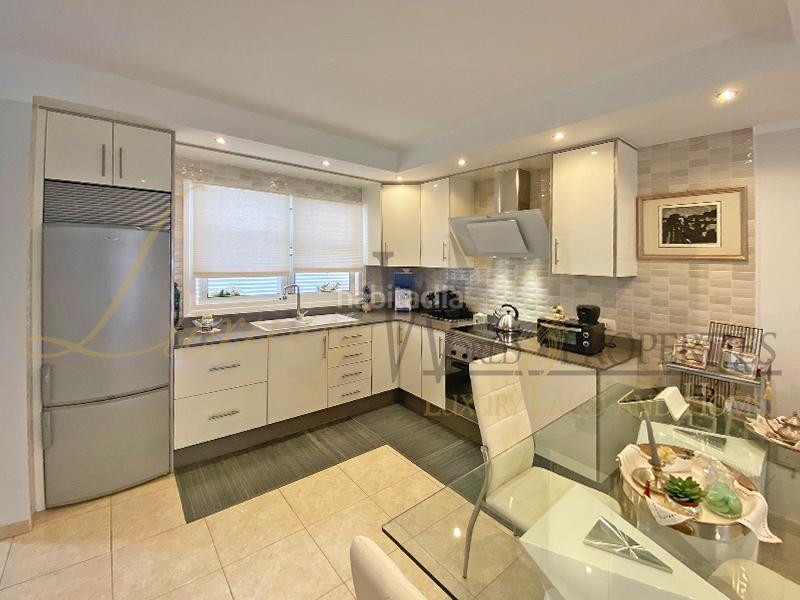 Foto be390565-f6df-4076-97ee-f984a4e9c408. Apartamento  en el madronal c en Playa Fañabé Alto Adeje