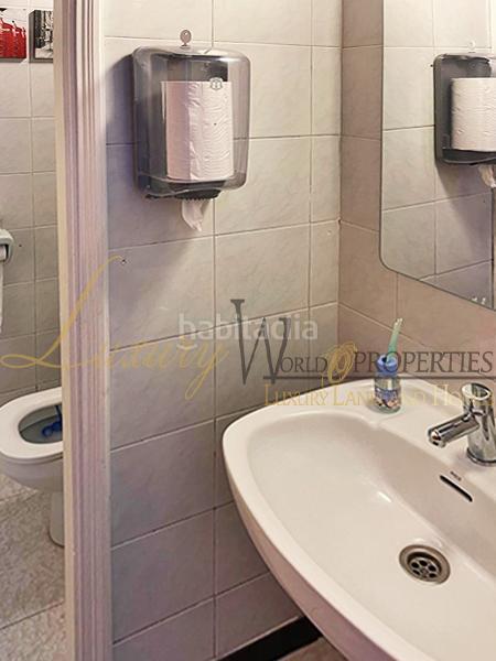 Foto 887da50f-cead-4414-bdeb-79597eadee9f. Locale commerciale in Los Cristianos Arona