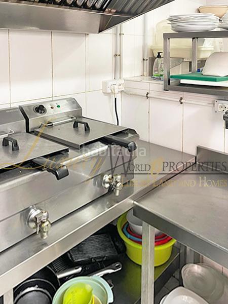 Foto 96c7998d-4366-42dc-b18f-6f635afe7f4c. Locale commerciale in Los Cristianos Arona