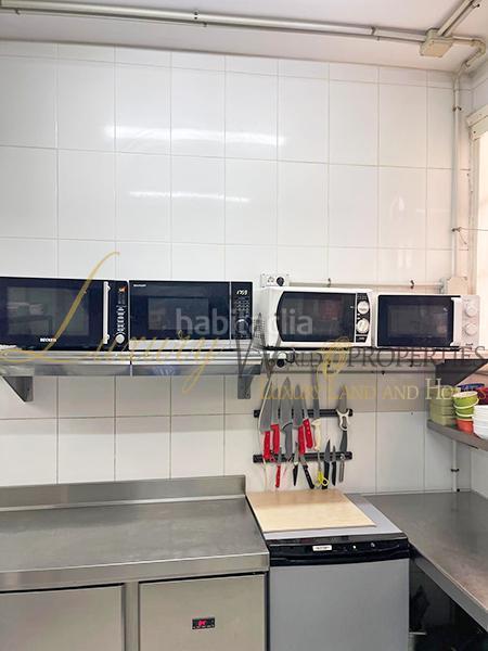 Foto 9898690b-6327-48da-9a04-c04a39dab561. Locale commerciale in Los Cristianos Arona