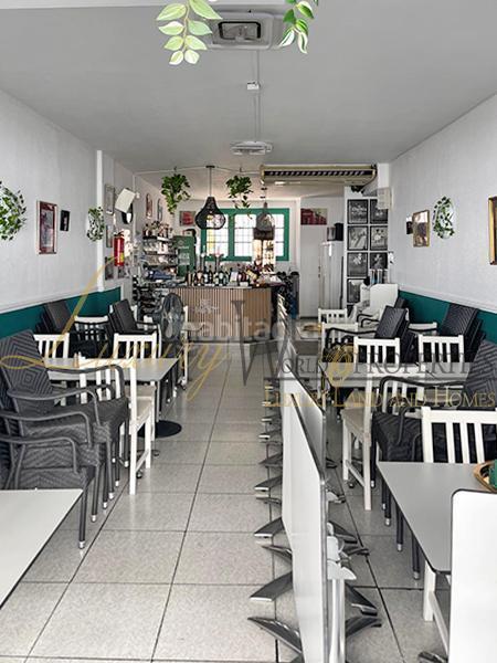 Foto db3fd5f5-5130-449c-8b23-4ef3a4fbe4ca. Locale commerciale in Los Cristianos Arona