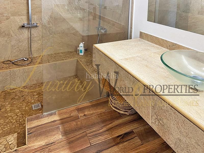 Foto 1cf17c19-8bfb-4f1a-b9d1-3b36f149ff15. Casa a Guía de Isora interior Guía de Isora