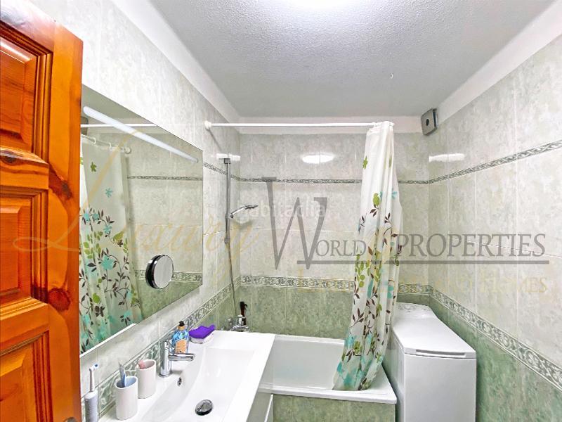 Foto 1c4f774a-d9ac-4394-b729-3acf8ce3c74e. Apartament amb piscina a Playa de las Américas Arona