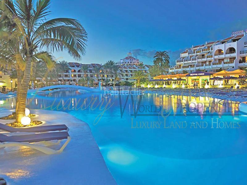 Foto ba765f25-62c8-44bd-ac2c-7cbaf9f1717b. Apartament amb piscina a Playa de las Américas Arona