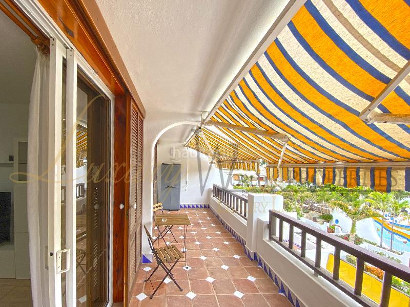 Foto d71e9323-898a-448a-a662-bf87b8a2d933. Apartament amb piscina a Playa de las Américas Arona