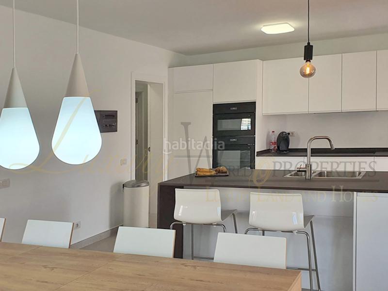 Foto 38120d0b-641c-4db5-a8fe-41be85c5999f. Casa villa en palm mar c en Palm - Mar Arona