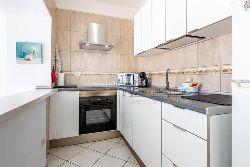 Foto 7cca63a4-ac00-44df-9613-089f43c8e299. Apartamento oasis san eugenio San Eugenio Alto l en Adeje
