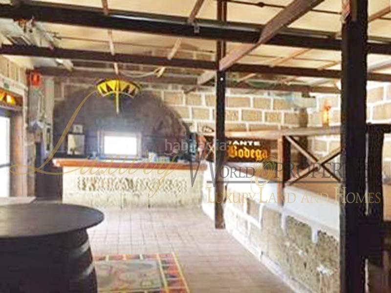 Foto c21fe7ea-8c3b-4df5-aed3-9428f0c85df7. Local comercial a Las Galletas Arona