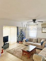 Casa  Kurt konrad mayer. Flamboyan  el madronal