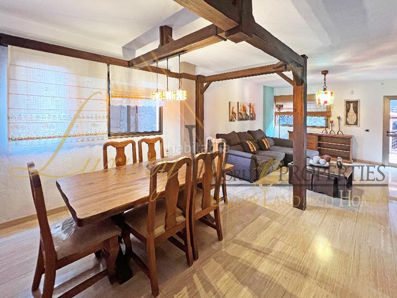 Foto 06c5d1bb-0f29-4e53-8781-20f55d583773. Casa con parcheggio piscina in Playa Fañabé Alto Adeje