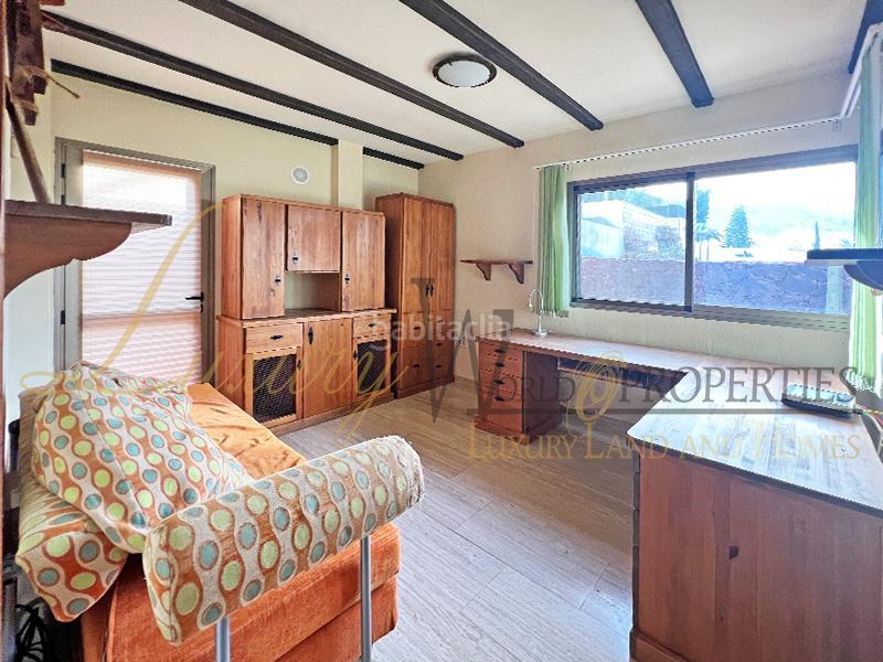 Foto 51adbc83-7435-489d-b77b-2e7a6d3de69f. Casa con parcheggio piscina in Playa Fañabé Alto Adeje