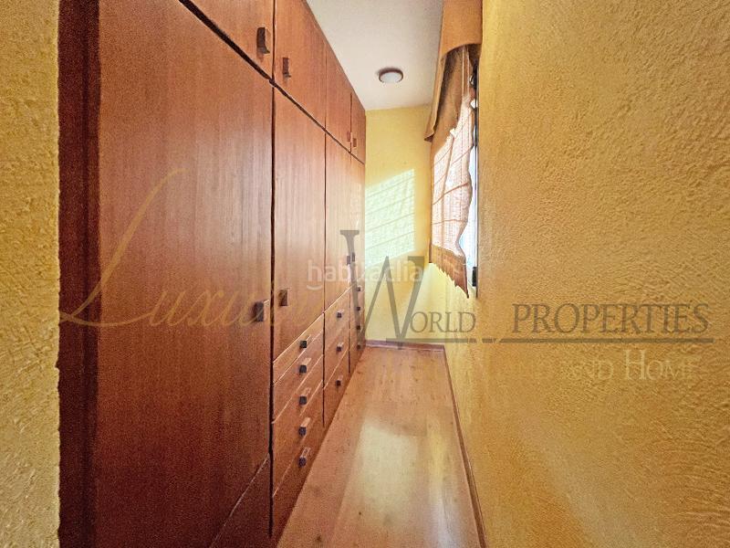 Foto a1c14f71-a8fd-48d1-a462-81ef5e51da90. Casa con parcheggio piscina in Playa Fañabé Alto Adeje