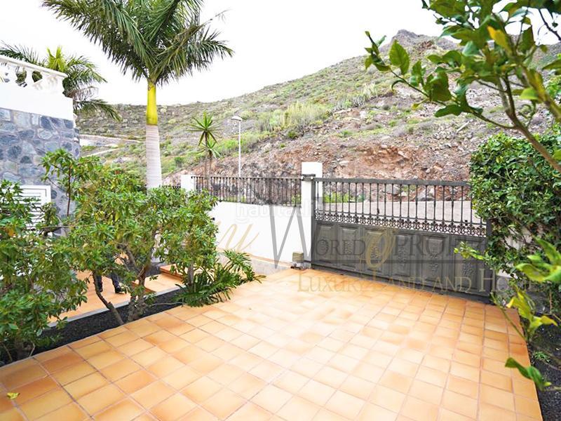 Foto 19e65d1b-f4bb-4816-ab6b-61637fe1994d. House with parking pool in Torviscas Centro y Alto Adeje