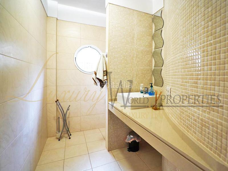 Foto 70abc175-cf97-4549-9cda-574079761b50. House with parking pool in Torviscas Centro y Alto Adeje