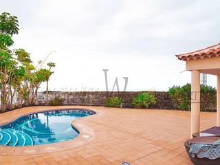 Casa  Navarra. Villa en roque del conde