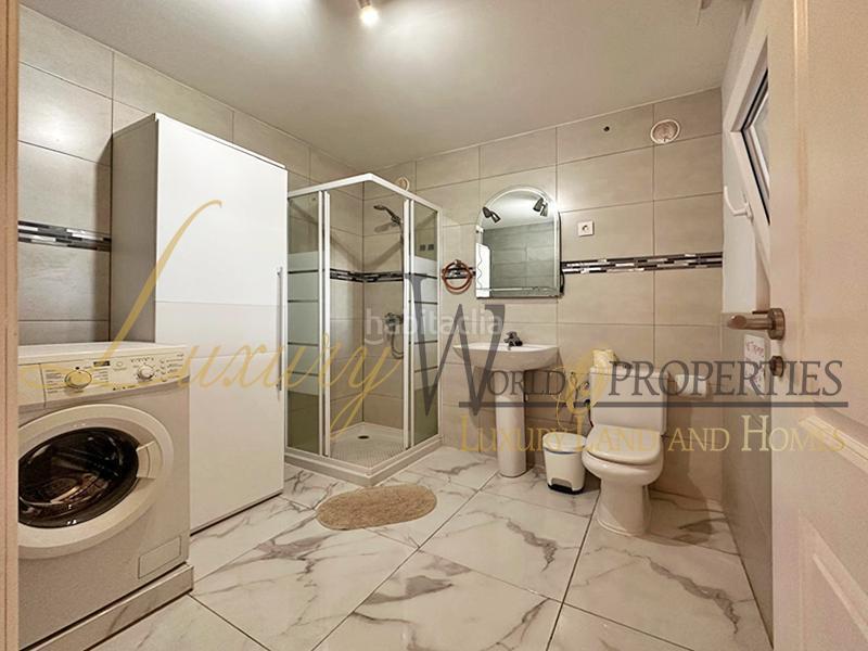 Foto 8ae6714c-e5f9-4951-8492-fb98b0f369e9. Maison avec parking dans Buzanada Arona