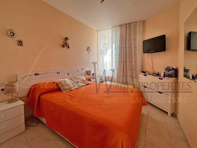 Foto b4cabe2e-96a8-4265-924b-4775f02f4f91. Apartament amb piscina a Playa de las Américas Adeje