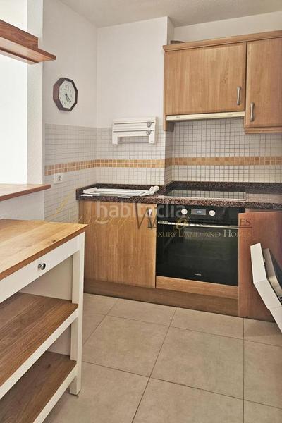 Foto a4013ab9-555b-4ce7-a580-615f81aaa813. Appartement avec parking piscine dans Playa Fañabé Alto Adeje