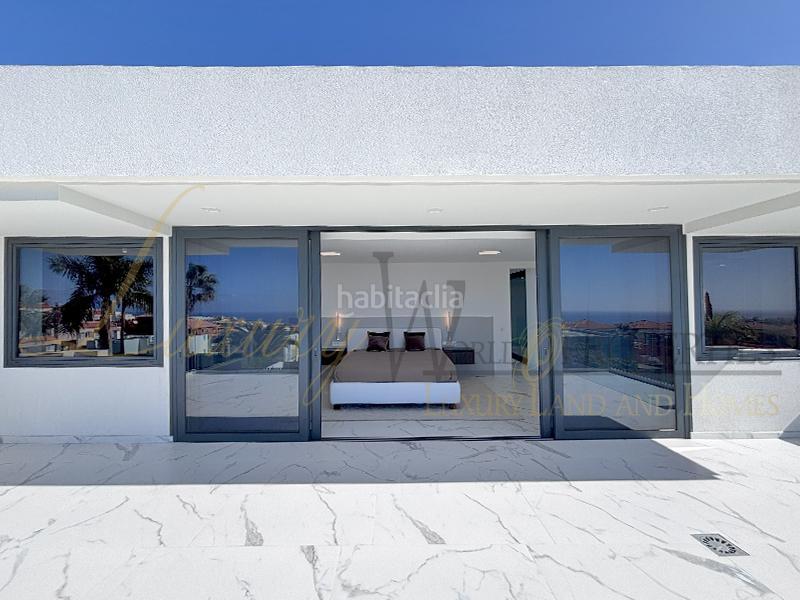 Foto d30a209c-fcd1-40fe-957e-25c00cf77fdc. Casa amb aparcament piscina a Playa Fañabé Alto Adeje