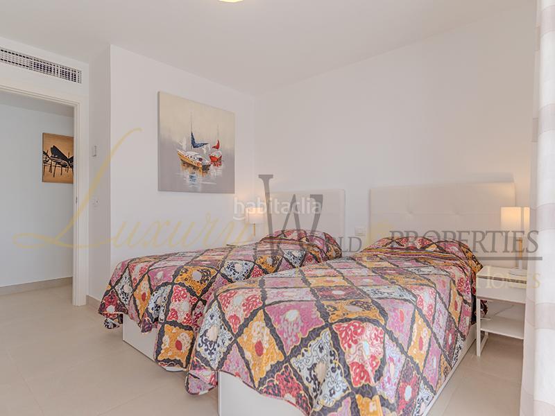 Foto 343b8d9b-9763-47dd-b907-b3a31788ac3d. Attique avec piscine dans Playa de las Américas Arona