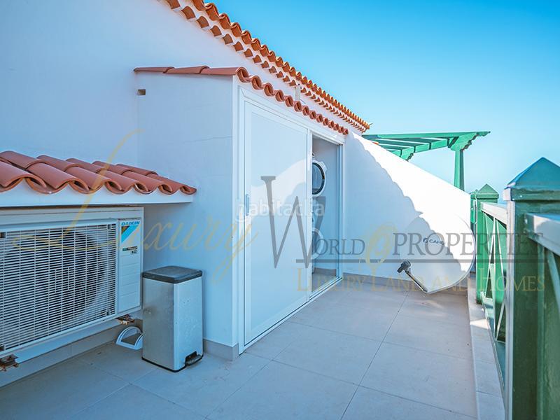 Foto cd09003f-716d-49dd-a179-37412f5daf77. Attique avec piscine dans Playa de las Américas Arona