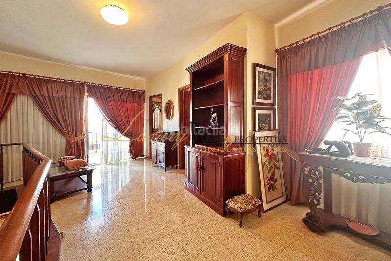 Foto 1ad0ac5c-0041-4c33-af1a-2e0d828b84fb. Casa amb aparcament a Guía de Isora interior Guía de Isora