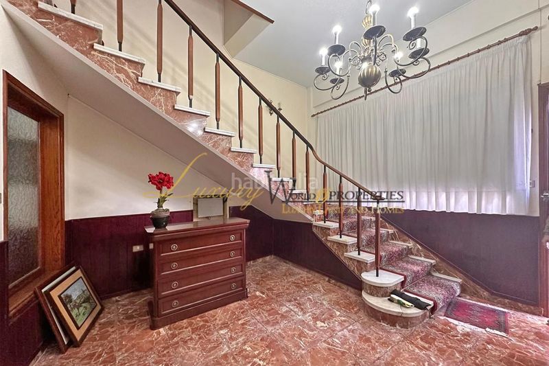 Foto a0edf74a-5073-4896-8331-4c3ee8220f4c. Casa amb aparcament a Guía de Isora interior Guía de Isora