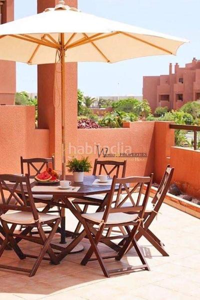 Foto a836ec31-3b62-4ec4-b829-d09c4cfb8f9f. Appartement avec piscine dans Los Abrigos Granadilla de Abona