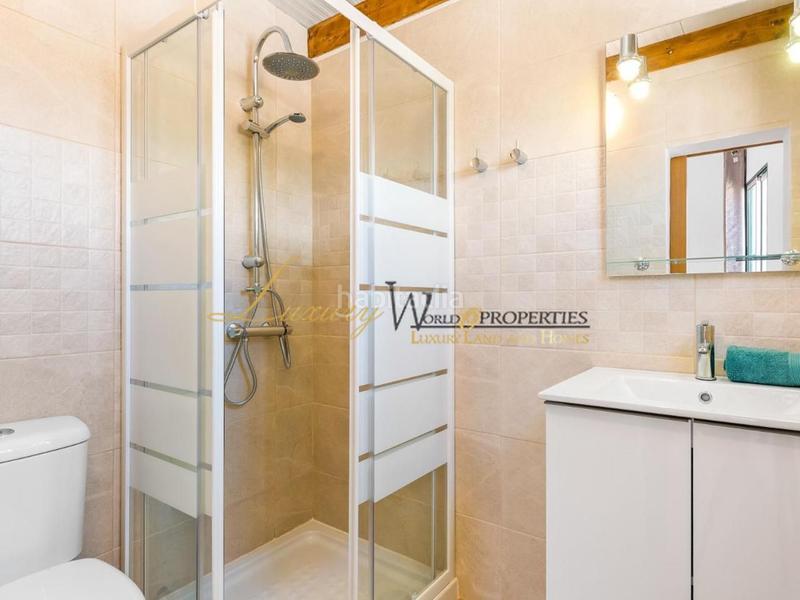 Foto b1d0a830-4a54-49bb-a599-7f7c1b714e4a. Casa  en las manchas en Santiago del Teide pueblo Santiago del Teide