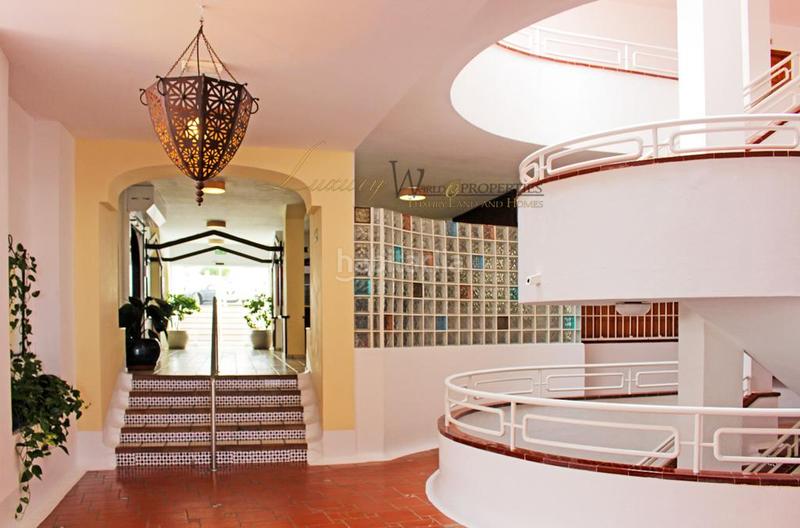 Foto 7d580b8b-c9a1-4532-95be-5734eb7678c7. Apartament amb piscina a Los Cristianos Arona