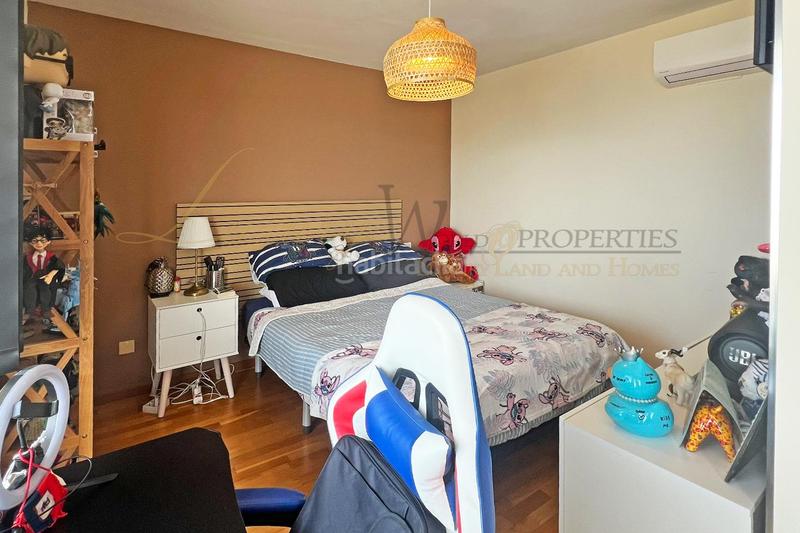 Foto 4ca3c1ba-b2be-4169-8c14-3134d2b4cfa4. Casa con parcheggio piscina in Chayofa Arona