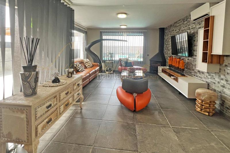 Foto b36133c9-042a-4dd9-9f2a-50632a31c217. Casa con parcheggio piscina in Chayofa Arona