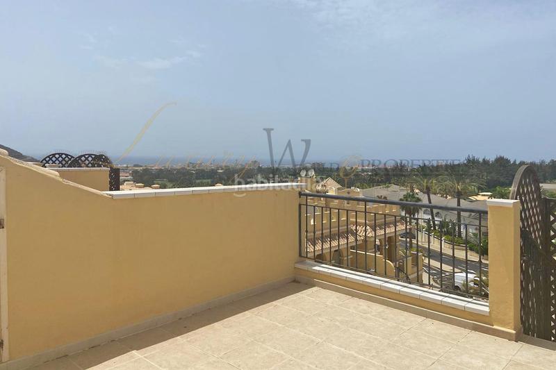 Foto a48e5d55-9cd9-4c62-b705-b42f85bf5c62. Piccolo appartamento con piscina in Los Cristianos Arona