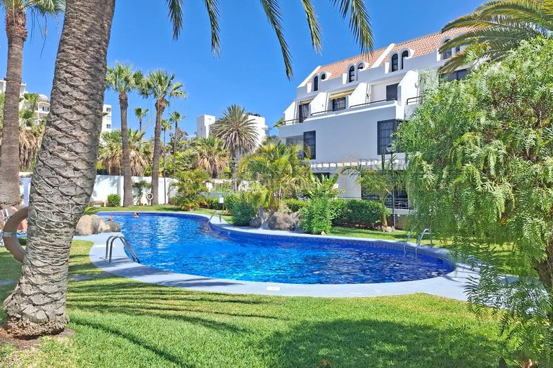 Foto ded16f4c-07cd-40dc-88d0-8204bf50cd73. Piccolo appartamento con piscina in Playa de las Américas Arona