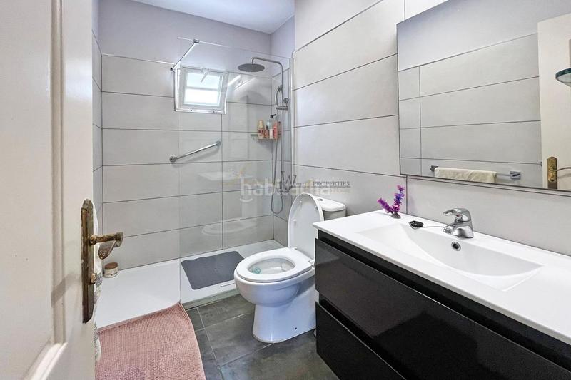 Foto 25cc8e20-a2e0-401d-b236-2af0685ec42d. Casa adosada balcon del atlantico i torviscas alto en Adeje