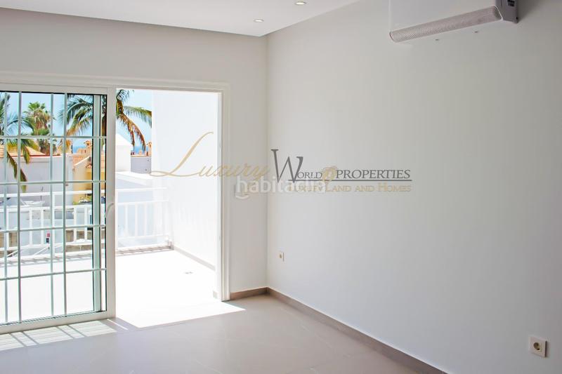 Foto 4b7c4c33-808f-43c4-96c9-044533a0fdbe. Appartement mit pool in Playa de Fañabé Adeje