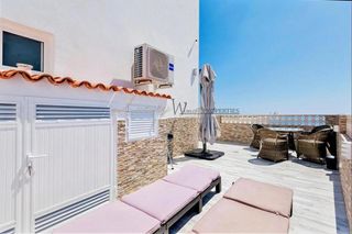 Haus  Baleares. Las mimosas  torviscas alto