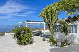 Casa a Alcalá. Finca en guia de isora