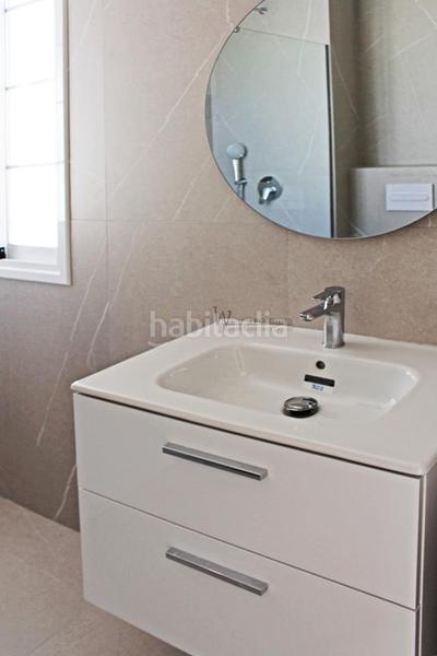 Foto 1a774c79-5aef-46d9-b5a3-5b98d9fd52a8. Appartement avec piscine dans Playa de Fañabé Adeje