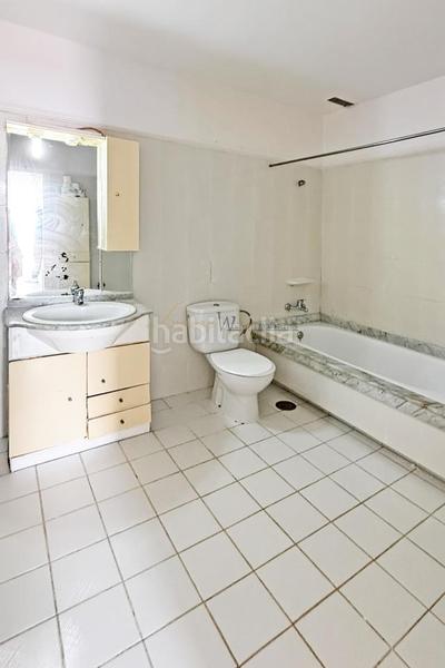 Foto 6f38161b-fc64-47a0-bbb2-6e023948c96c. Dúplex colina blanca San Eugenio Alto en San Eugenio Alto Adeje