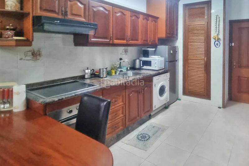 Foto 625234f3-23d5-4a03-9c1d-f9aef181f389. Apartamento  en Las Galletas l en Las Galletas Arona