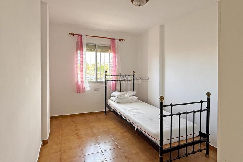 Foto 9e81e59b-b091-4fe5-9046-32f2e9dcdb36. Apartament amb piscina a Los Cristianos Arona