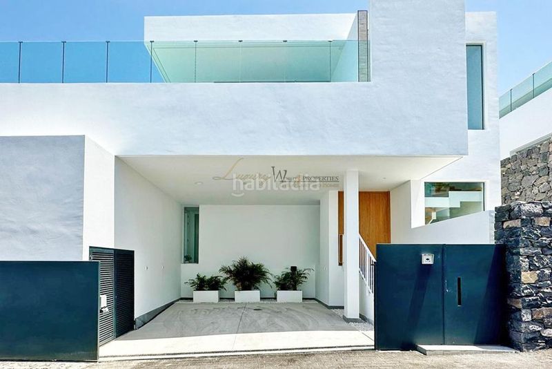 Foto 08c5c469-c1b4-4dbb-810d-5020404349ac. Casa amb aparcament piscina a Callao Salvaje - Playa Paraíso Adeje