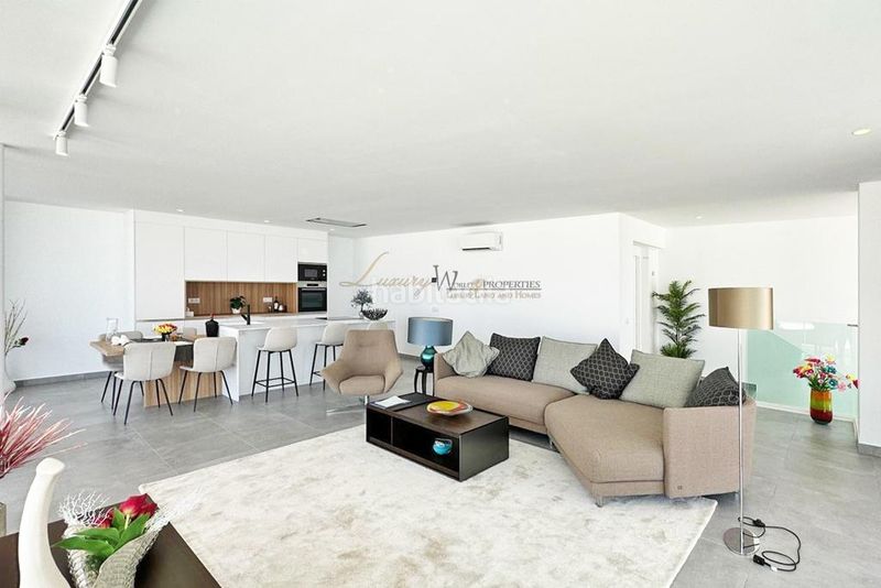 Foto 10c1b947-b391-48be-9026-2b89d685d136. Casa amb aparcament piscina a Callao Salvaje - Playa Paraíso Adeje