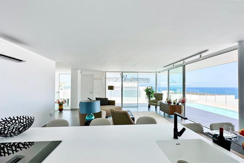 Foto 67052e47-bdd2-4ba2-ad8c-19fbd1bd2e7d. Casa amb aparcament piscina a Callao Salvaje - Playa Paraíso Adeje