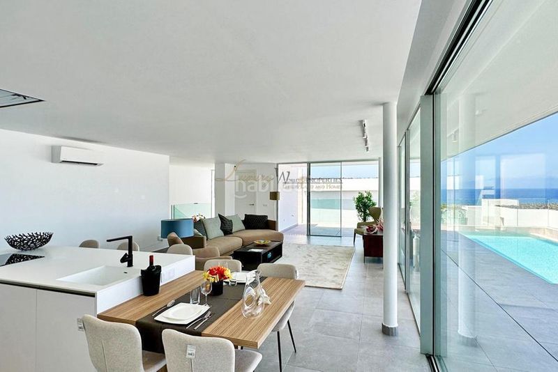 Foto e549c344-d8b9-408c-bb8d-c3513b9ae7c6. Casa amb aparcament piscina a Callao Salvaje - Playa Paraíso Adeje